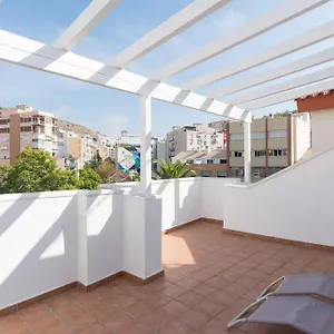Tgh/ Victoria Center Penthouse Appartement